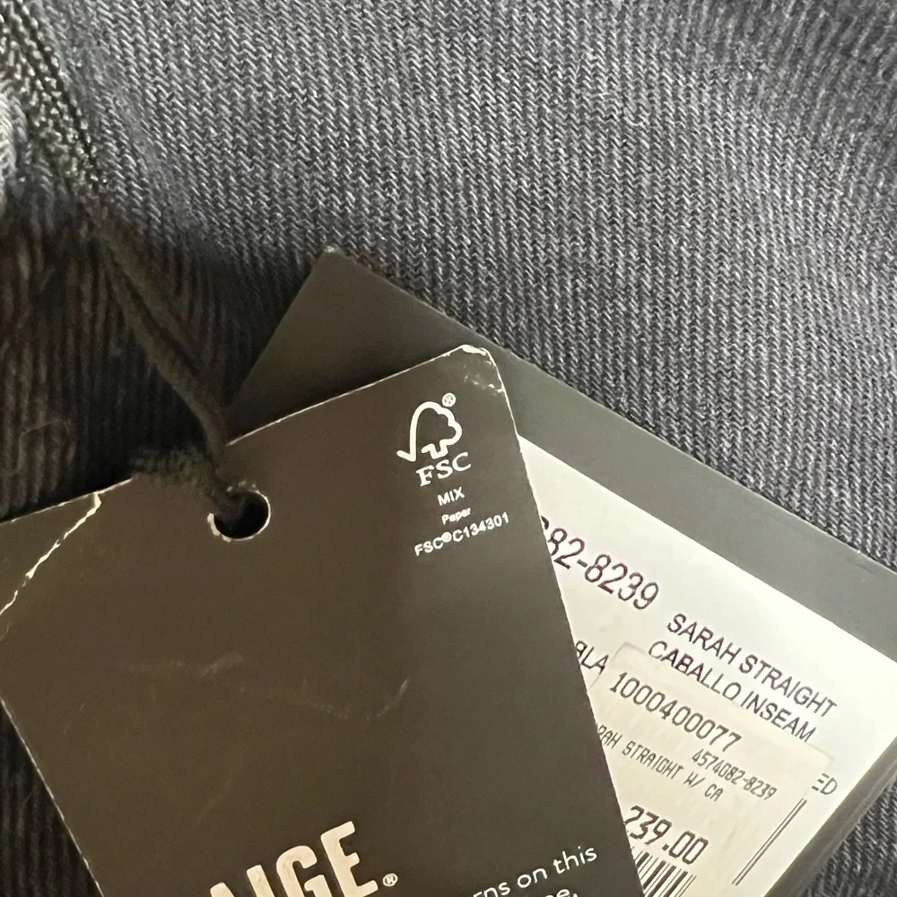 Paige Sarah Straight High Rise Jean - Picture 4 of 7